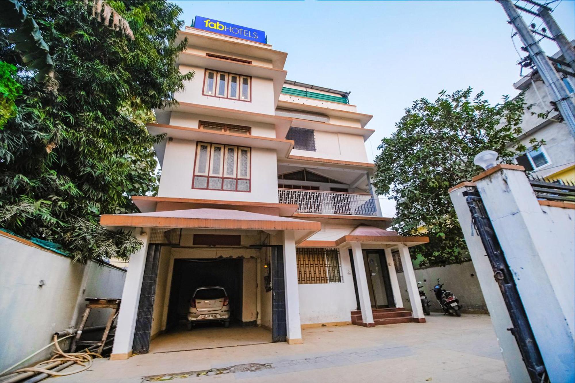 Fabexpress Anurag Residency Hotel Guwahati Exterior foto