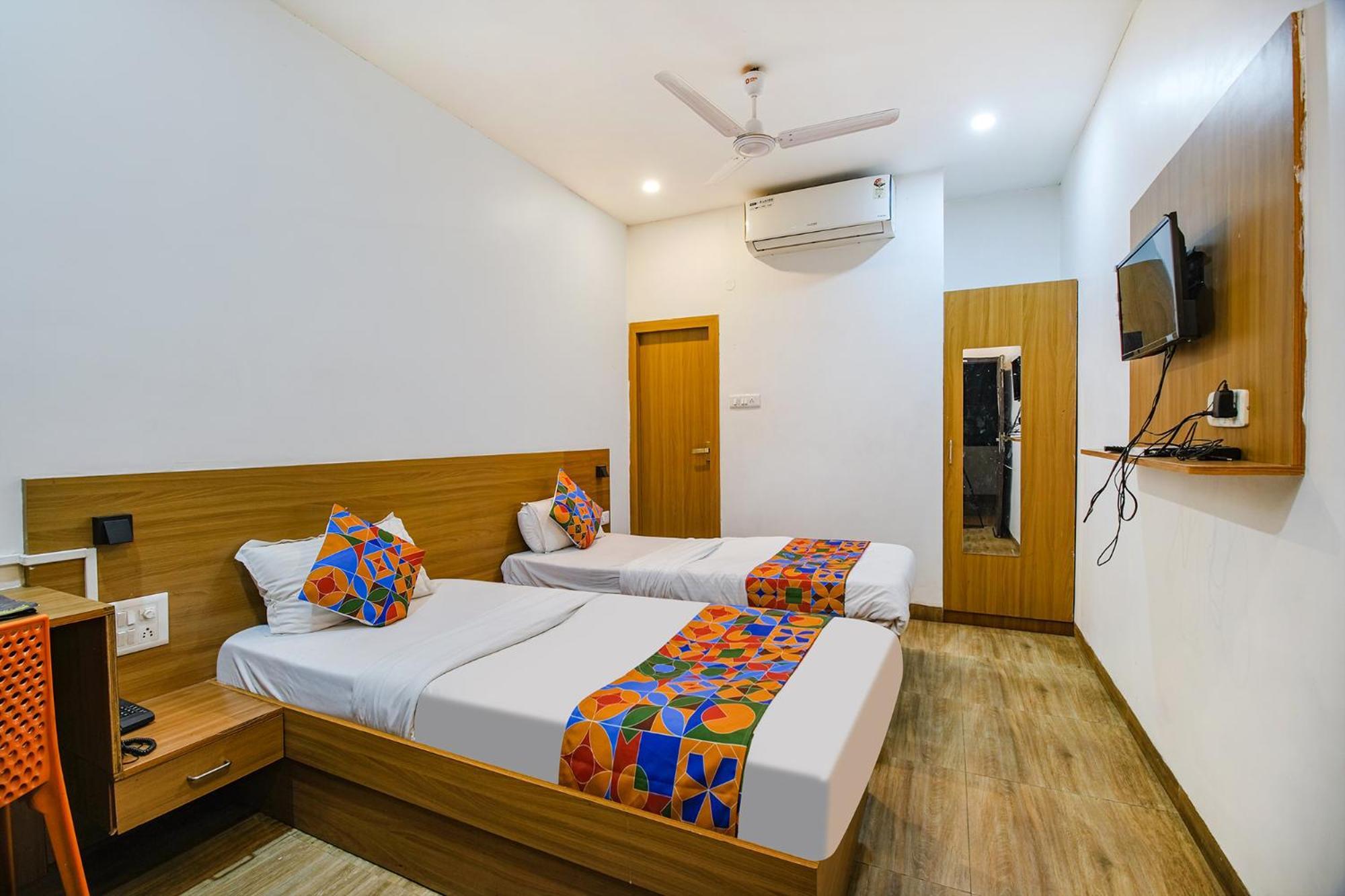 Fabexpress Anurag Residency Hotel Guwahati Exterior foto
